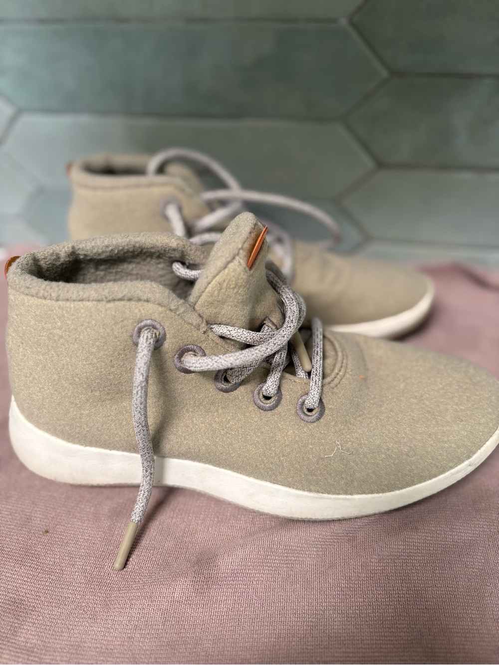 Allbirds Women’s Neutral Tan High-Top Sneakers